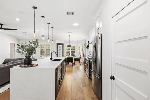 Tiny photo for 6921 Beatty DR, Austin, TX 78749 (MLS # 9676835)