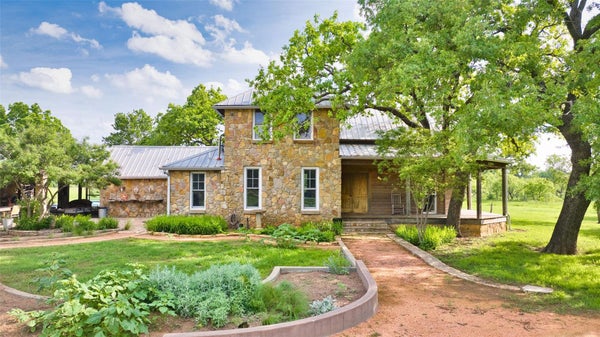 2969 COUNTY ROAD 422, TALPA, TX 76882 - Image 4e3910133e0ced095a5e8e346ea0bd22/3504342911