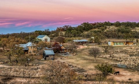 Photo of 2969 County Road 422, Coleman, TX 76882 (MLS # 5551515)