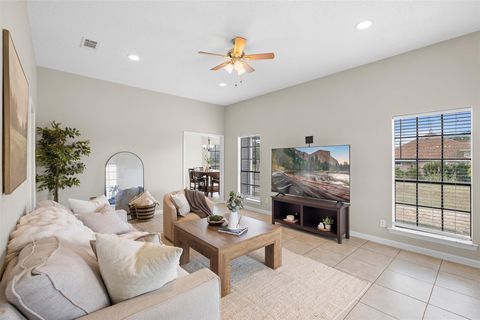 1081 PR 7023 PR Elgin TX 78621