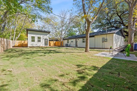 Tiny photo for 8414 Briarwood LN, Austin, TX 78757 (MLS # 5689553)