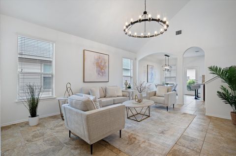 125 Eagle Owl LOOP Leander TX 78641