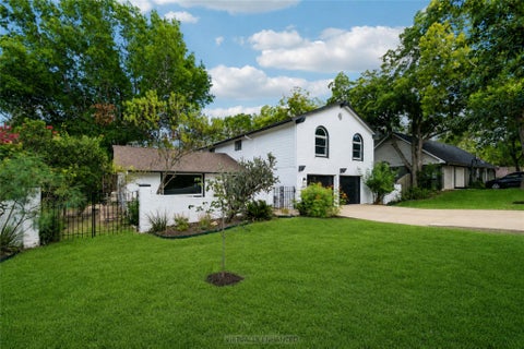 Tiny photo for 9203 Comburg DR, Austin, TX 78748 (MLS # 5883413)