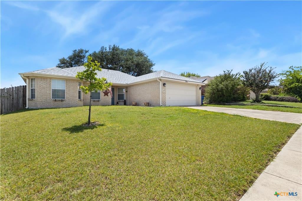 2903 Curtis DR