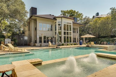 Tiny photo for 6000 Shepherd Mountain CV #807, Austin, TX 78730 (MLS # 8446544)