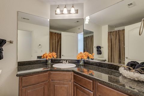 Tiny photo for 6000 Shepherd Mountain CV #807, Austin, TX 78730 (MLS # 8446544)