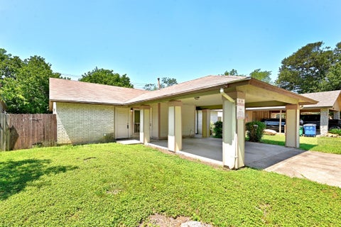 Photo of 10604 Lanshire DR #A, Austin, TX 78758 (MLS # 2068472)