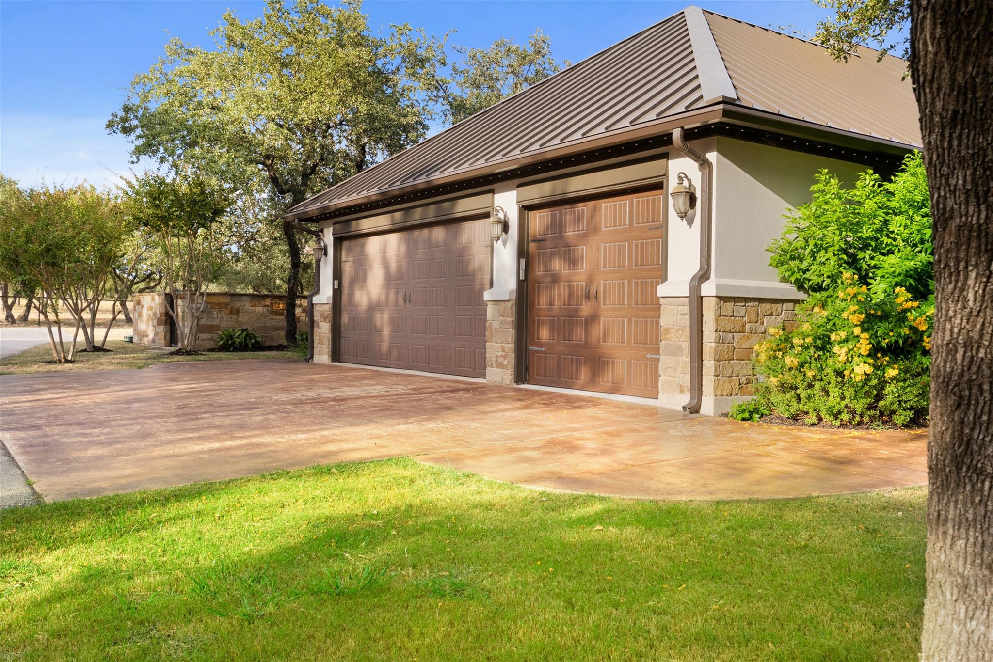 2700 County Road 282 RD
