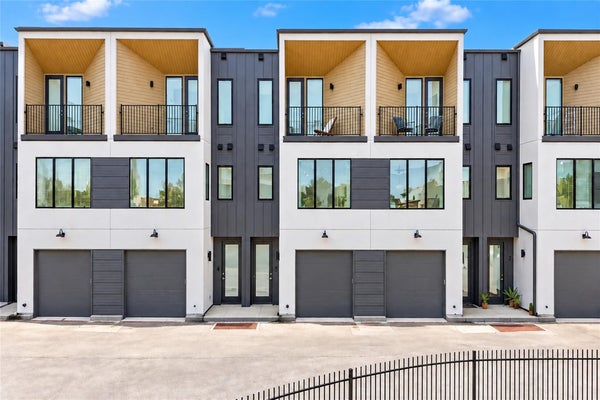 6020 SPRINGDALE RD UNIT 5, AUSTIN, TX 78723 - Image 4e95e58d9814f0459b56497bf2618cff/2771563043