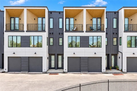 Photo of 6020 Springdale RD #5, Austin, TX 78723 (MLS # 3310933)
