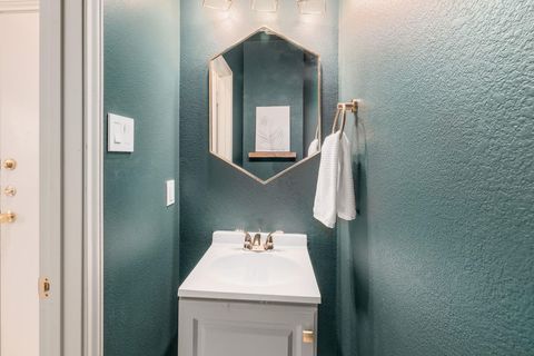 Tiny photo for 812 Emily Dickerson PL #B, Pflugerville, TX 78660 (MLS # 3495182)