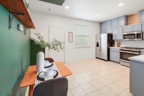 Tiny photo for 812 Emily Dickerson PL #B, Pflugerville, TX 78660 (MLS # 3495182)