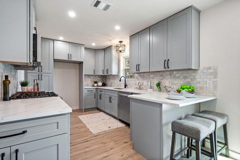 Tiny photo for 5327 Wellington DR, Austin, TX 78723 (MLS # 7769800)