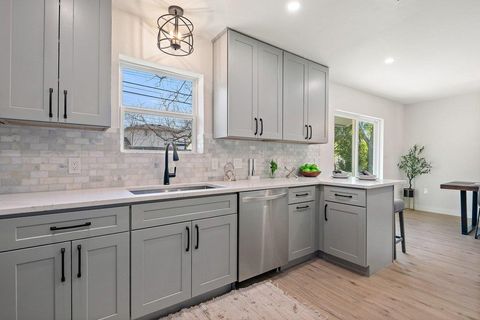 Tiny photo for 5327 Wellington DR, Austin, TX 78723 (MLS # 7769800)