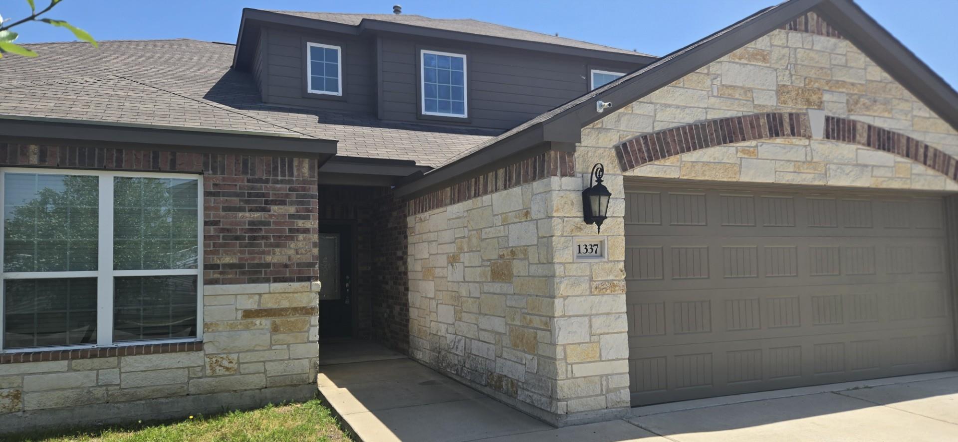1337 Violet LN