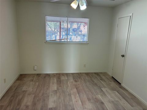 Tiny photo for 1708 RAVEN DR, Austin, TX 78752 (MLS # 3075030)
