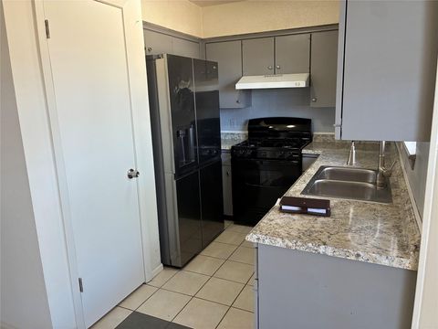 Tiny photo for 1708 RAVEN DR, Austin, TX 78752 (MLS # 3075030)