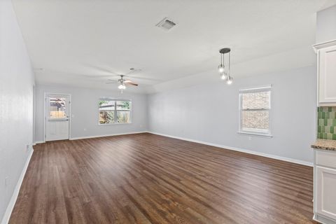 Tiny photo for 10600 Menominee Falls LN, Austin, TX 78754 (MLS # 9652938)