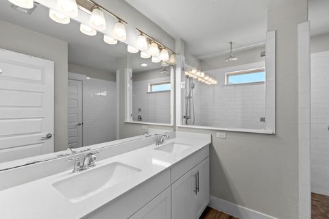 Tiny photo for 19010 Medio CV, Austin, TX 78738 (MLS # 7427537)