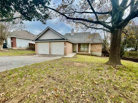 2003 Ramona CIR San Marcos TX 78666