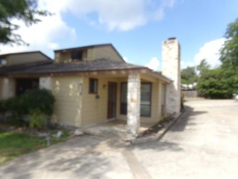 Photo of 295 Mooring CIR #B, Lakeway, TX 78734 (MLS # 1363158)
