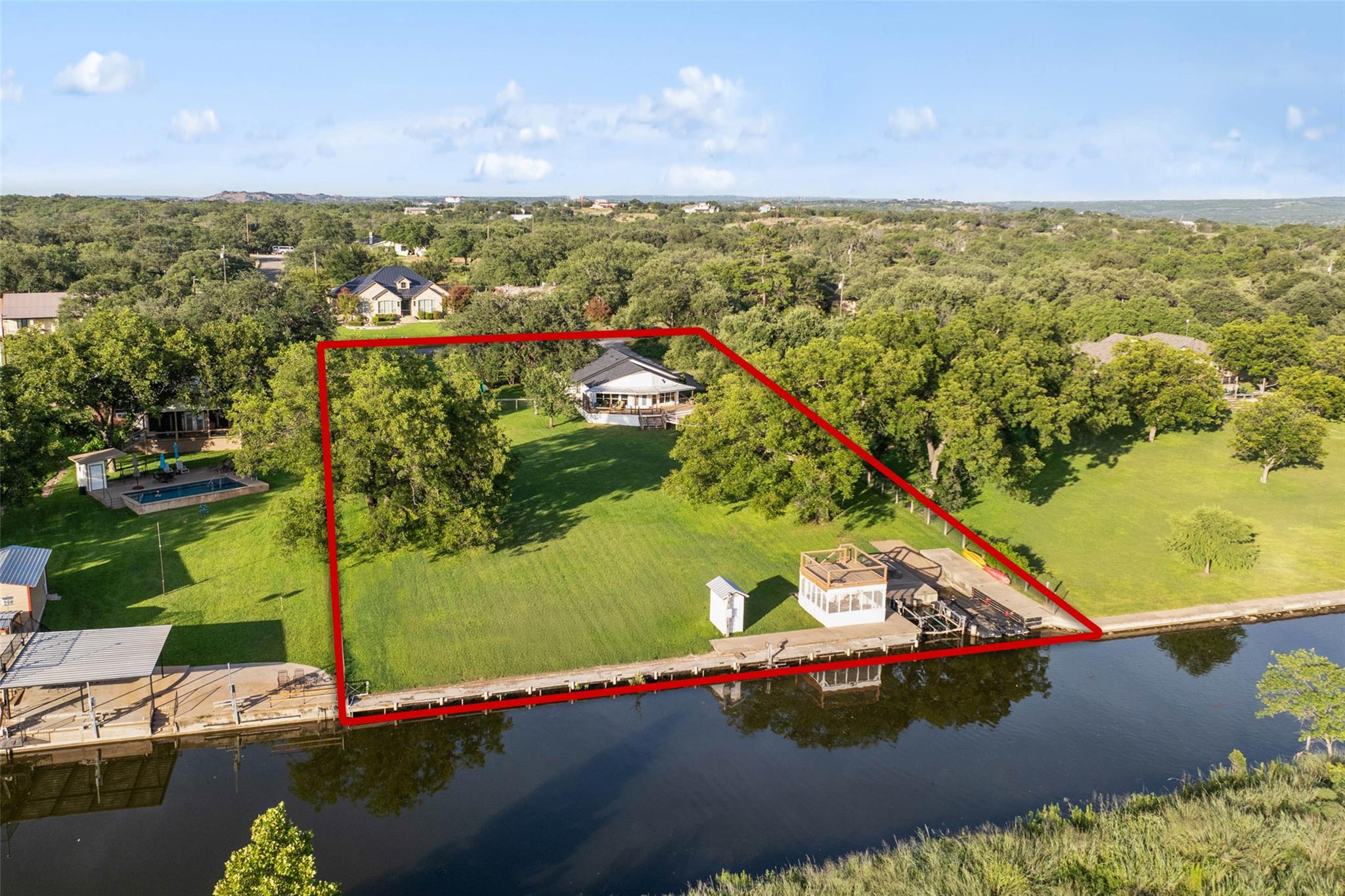 121 Willows RD