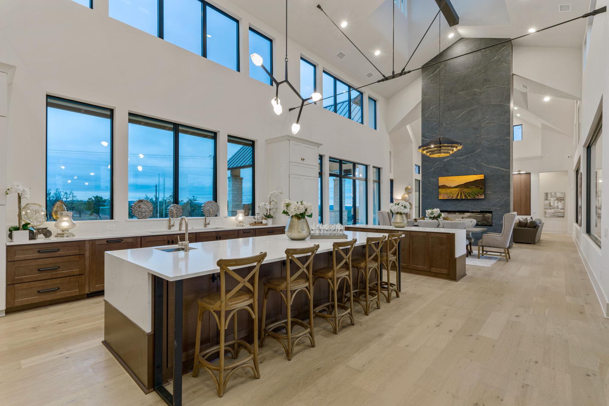 7505 E Us Highway 290