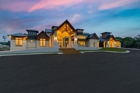 7505 E Us Highway 290 Johnson City TX 78636