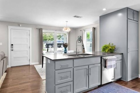 Tiny photo for 1809 W 10th ST, Austin, TX 78703 (MLS # 5230949)