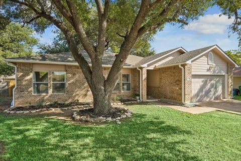 Photo of 1504 Wroxton WAY, Round Rock, TX 78664 (MLS # 5574335)