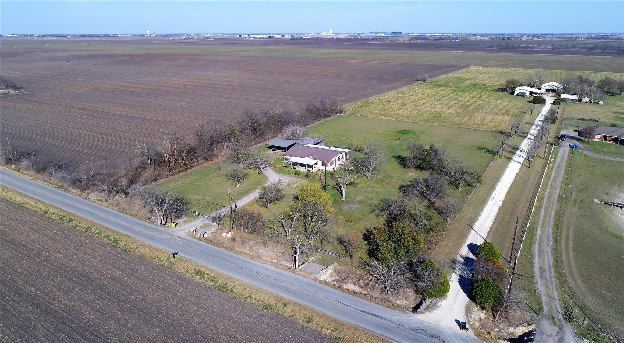 901 County Road 134 RD