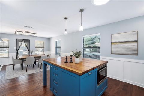 Tiny photo for 11522 Antigua DR, Austin, TX 78759 (MLS # 2083612)