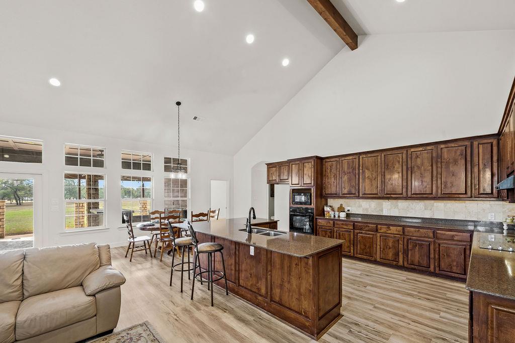 2795 W Highway 290
