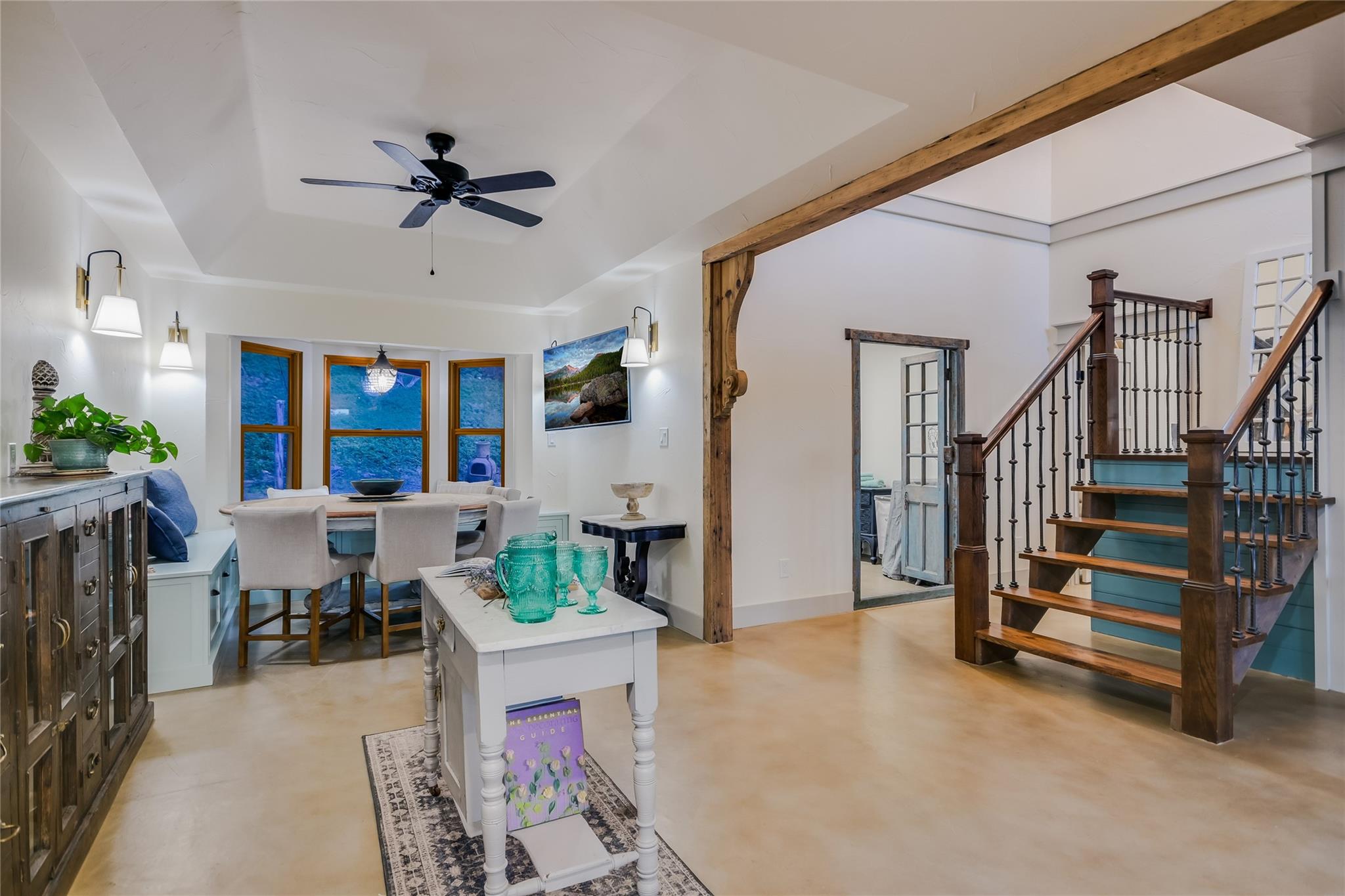 1100 GREEN ACRES DR