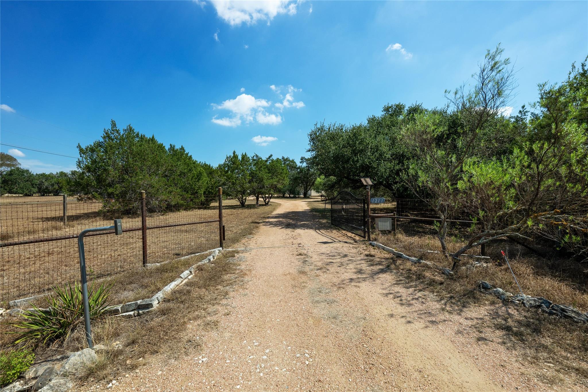 1211 Quail Ridge DR