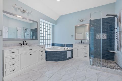 Tiny photo for 10033 Scull Creek DR, Austin, TX 78730 (MLS # 8273017)