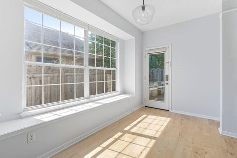 Tiny photo for 10033 Scull Creek DR, Austin, TX 78730 (MLS # 8273017)