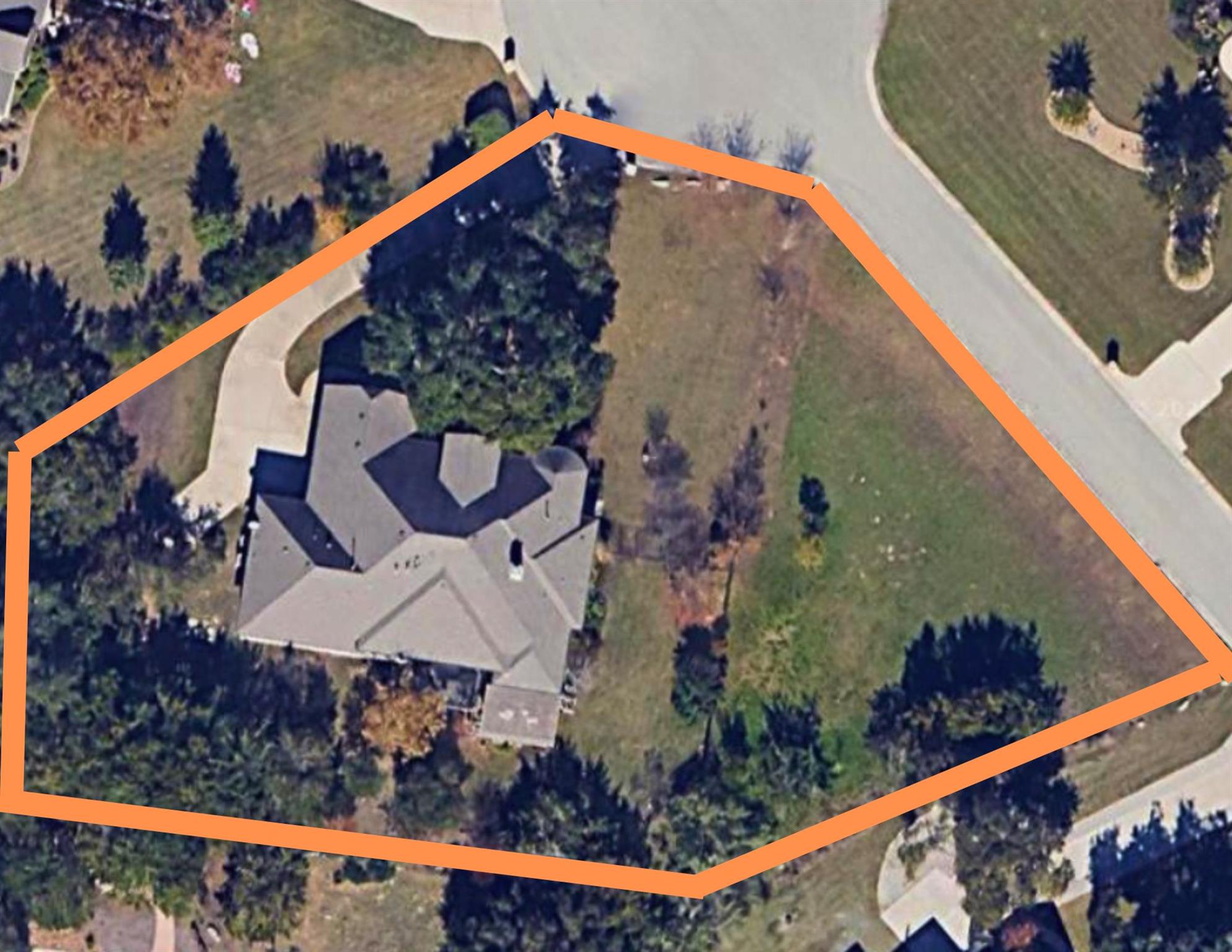 114 Hazelnut CT