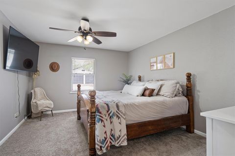 Tiny photo for 21446 Lakefront DR, Lago Vista, TX 78645 (MLS # 9031443)