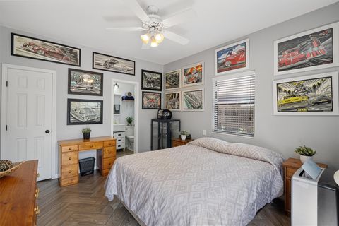 Tiny photo for 21446 Lakefront DR, Lago Vista, TX 78645 (MLS # 9031443)