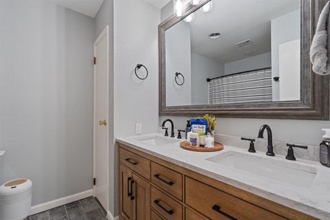 Tiny photo for 21446 Lakefront DR, Lago Vista, TX 78645 (MLS # 9031443)
