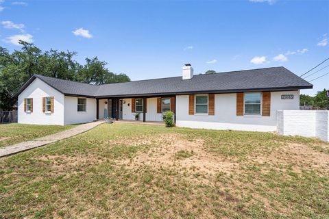 Tiny photo for 21446 Lakefront DR, Lago Vista, TX 78645 (MLS # 9031443)