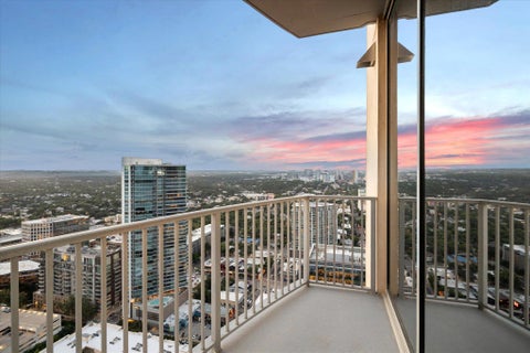Tiny photo for 360 Nueces ST #3910, Austin, TX 78701 (MLS # 5223450)
