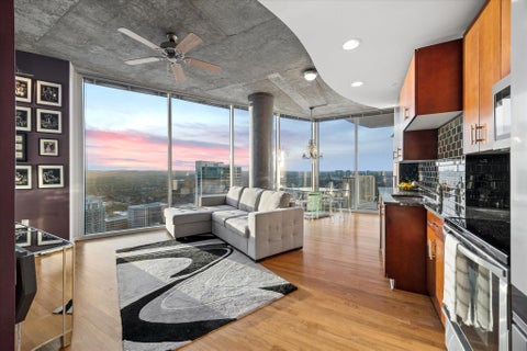 Tiny photo for 360 Nueces ST #3910, Austin, TX 78701 (MLS # 5223450)