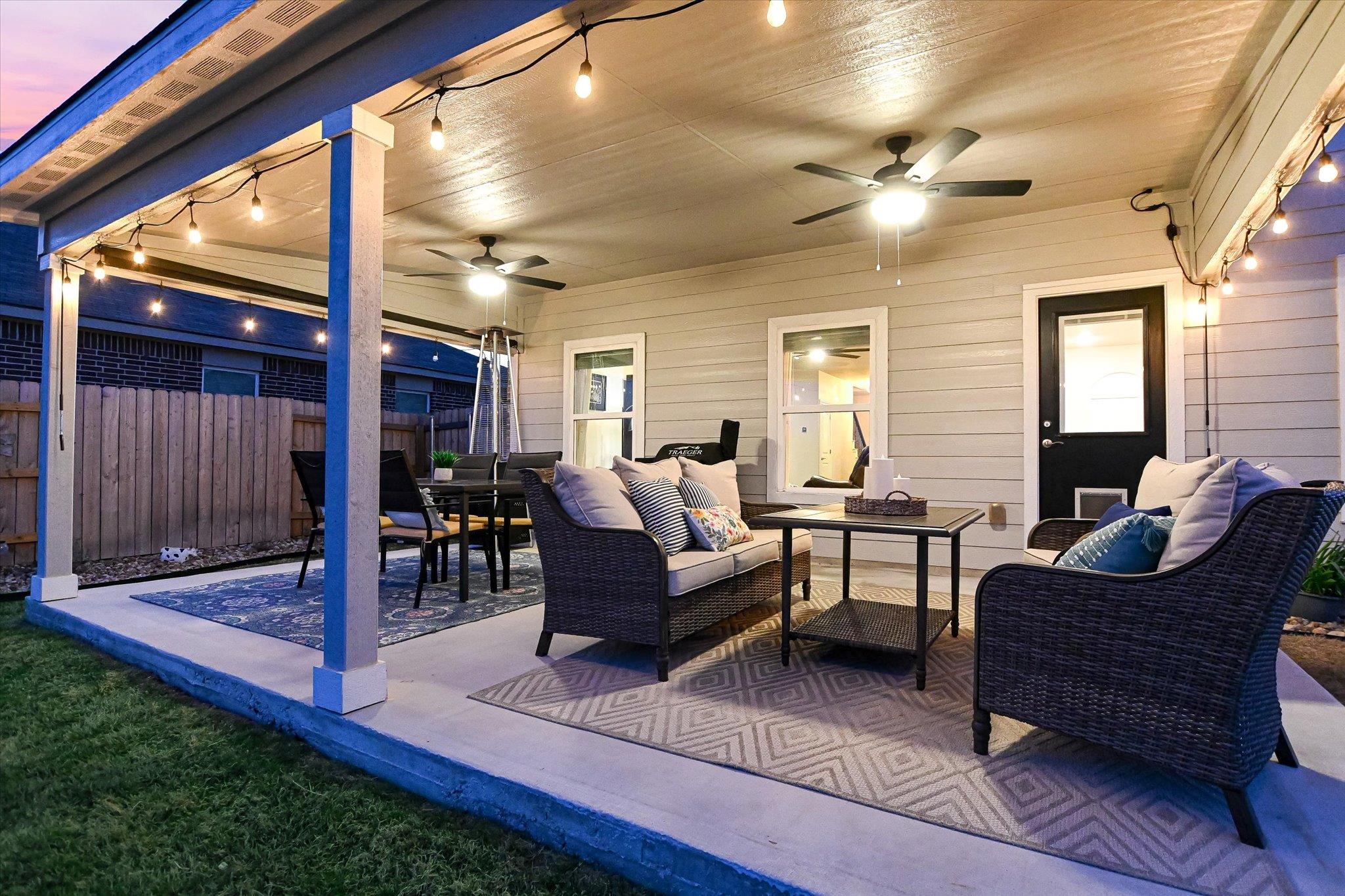 Manor, Texas 78653, United States, 4 Bedrooms Bedrooms, ,3 BathroomsBathrooms,Residential,Active,93241