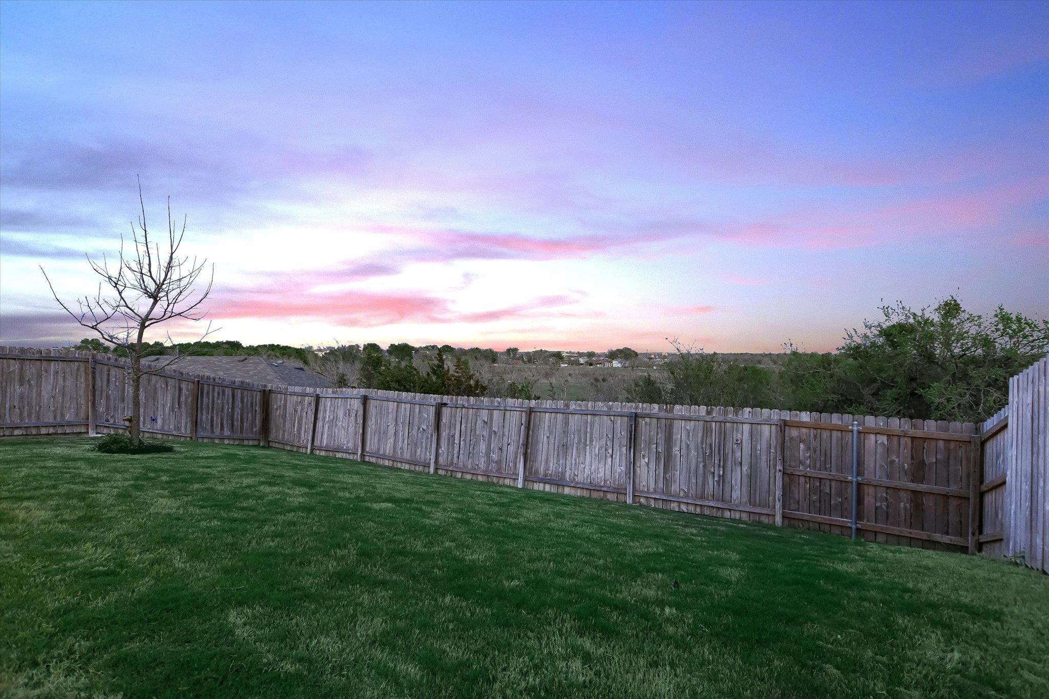 Manor, Texas 78653, United States, 4 Bedrooms Bedrooms, ,3 BathroomsBathrooms,Residential,Active,93241