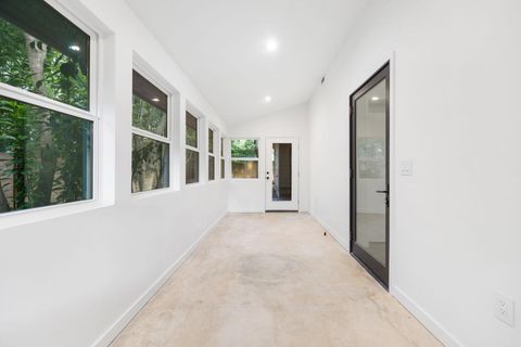 Tiny photo for 803 Herndon LN, Austin, TX 78704 (MLS # 9747902)