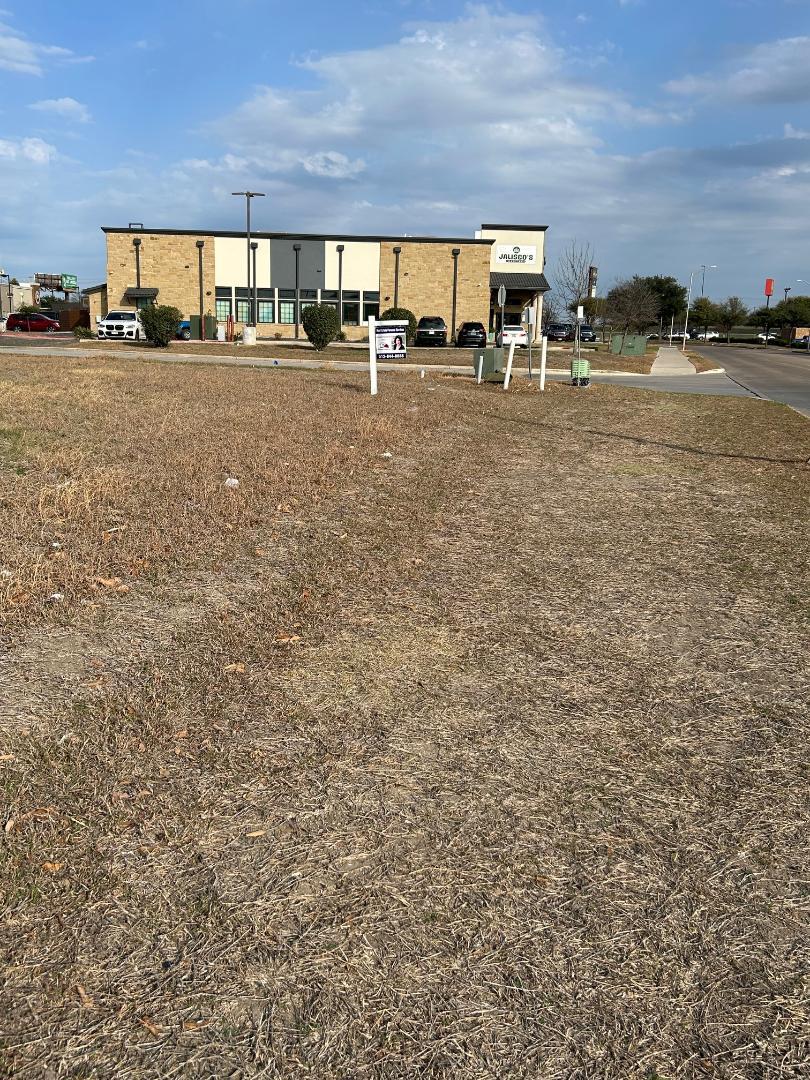 290 Old San Antonio RD