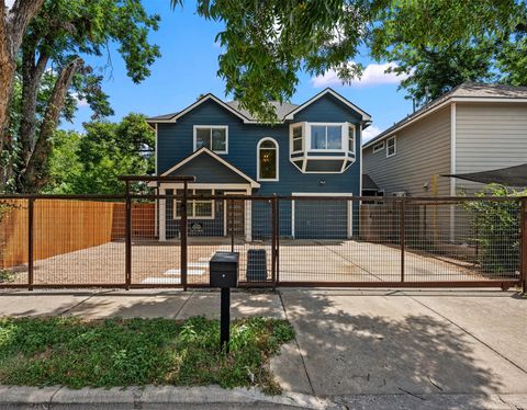 Photo of 4912 Sara DR #A, Austin, TX 78721 (MLS # 3726430)