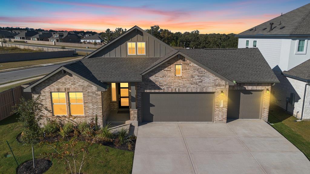 112 Big Pine Creek LN